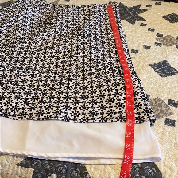 Autograph New York Flower Pattern Skirt - Picture 7 of 9